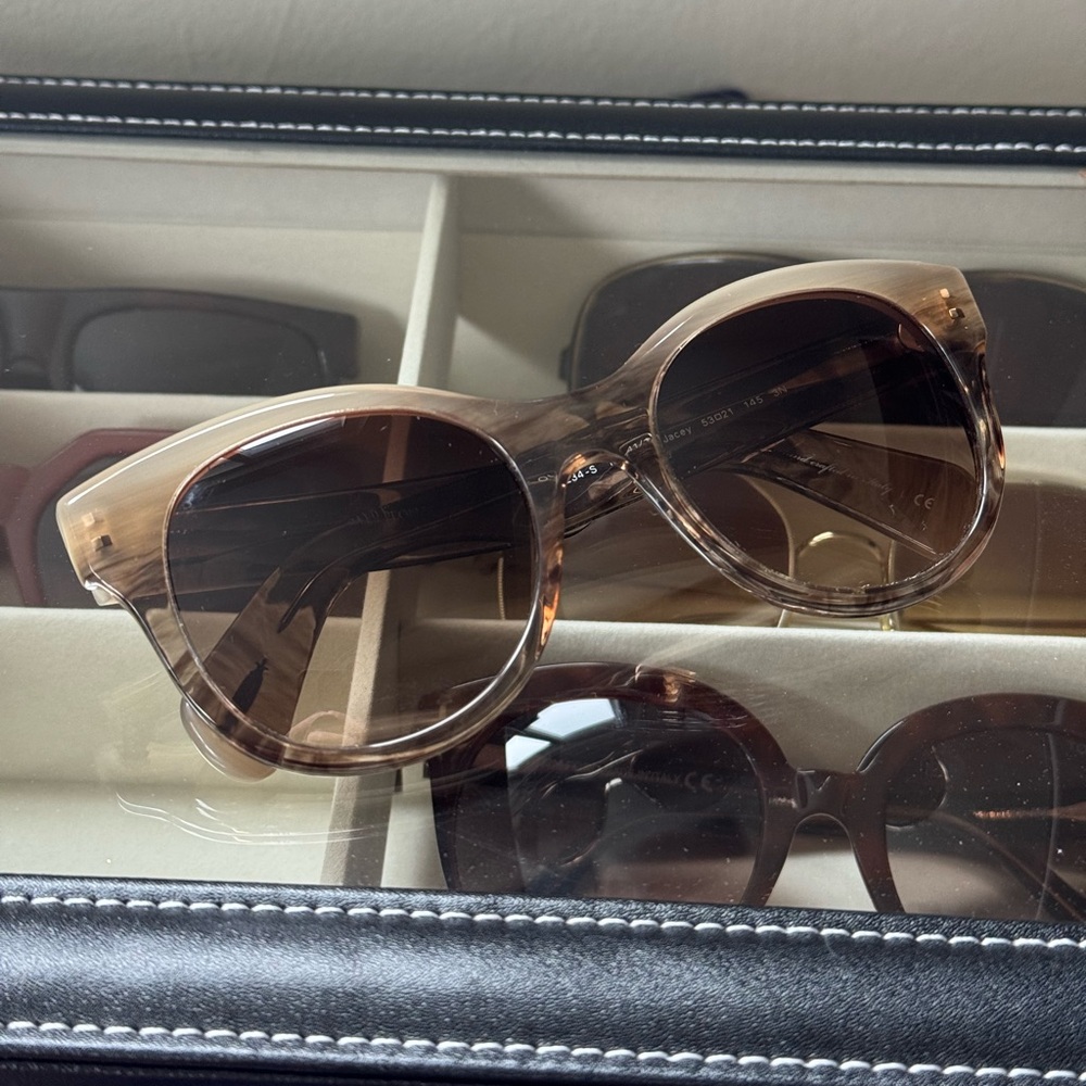 Oliver Peoples Jacey Sunglasses
